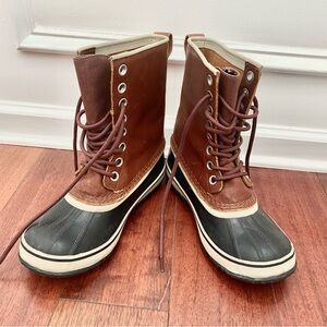 Sorel Brown and Black Winter Boots